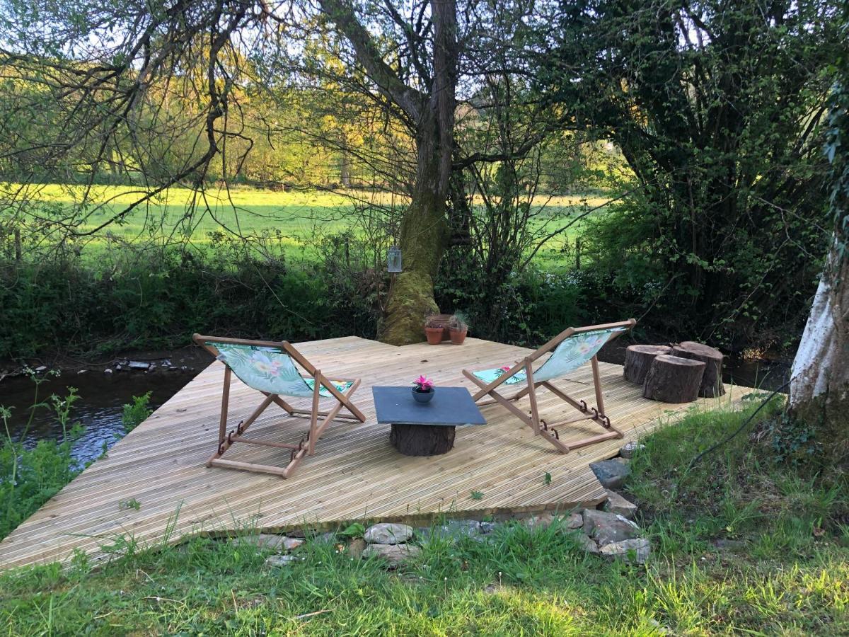 Bow Mill Farm Bed & Breakfast Totnes Exterior photo